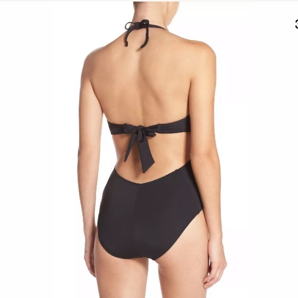 🏝NOW AVAILABLE🏝Kenneth Cole Macrame Monokini🏝 - Picture 3 of 6